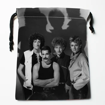 Нов прием на Queen Band Style Drawstring Bag Custom Storage Printed Receive Bag Type дамски чанти, чанти за съхранение на размера на 18X22cm